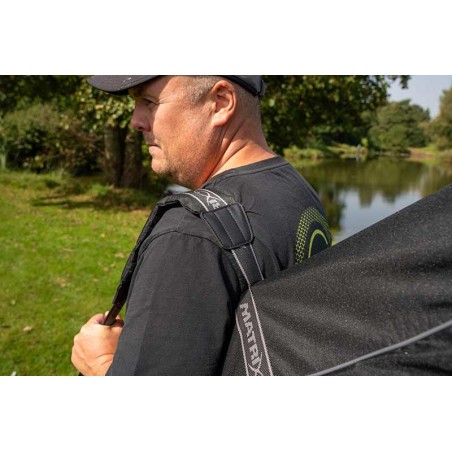 AQUOS ULTRA ROD HOLDALL