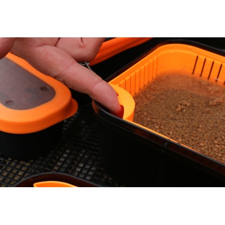 EGOUTTOIR BAIT STRAINER