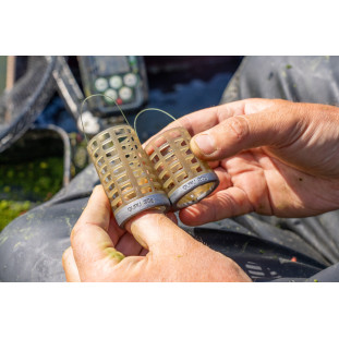 BAIT UP X-CHANGE FEEDER CAGED