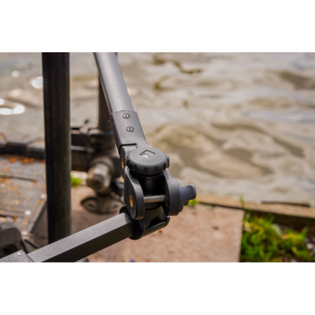 OFFBOX POLE SUPPORT SYSTEM