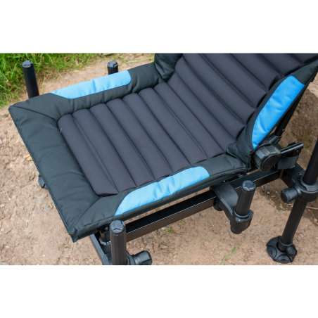 ABSOLUTE FEEDER CHAIR
