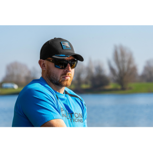 BLACK APEX CAP