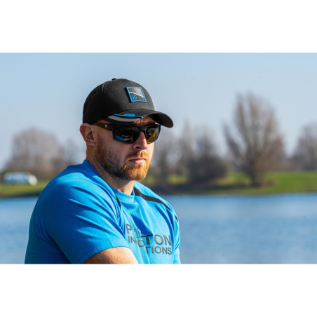 BLACK APEX CAP