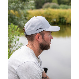 LARGE PRINT CAP LIGHT GREY