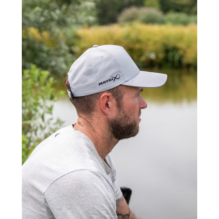 LARGE PRINT CAP LIGHT GREY